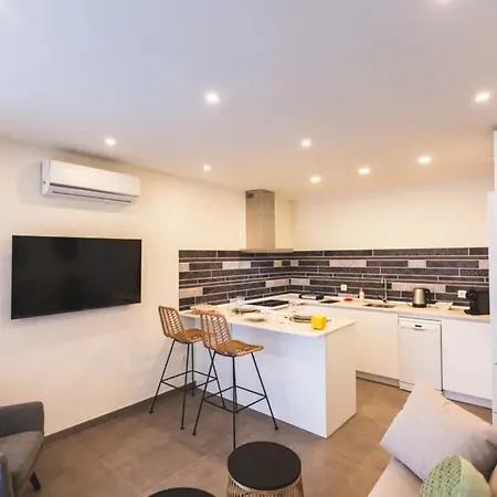 Flores De Clavel 4 * קורדובה